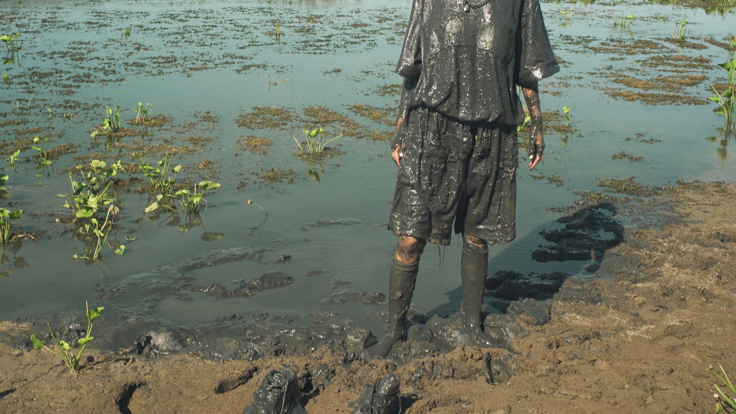 EP30: Basketball Girl Enjoys Stinky Sewer Mud | PHOTO